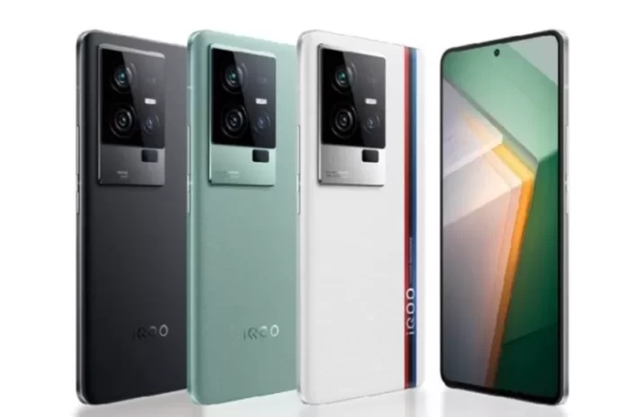 iQOO 12 Hands-On Image Leaks Along with a List of Color Versions